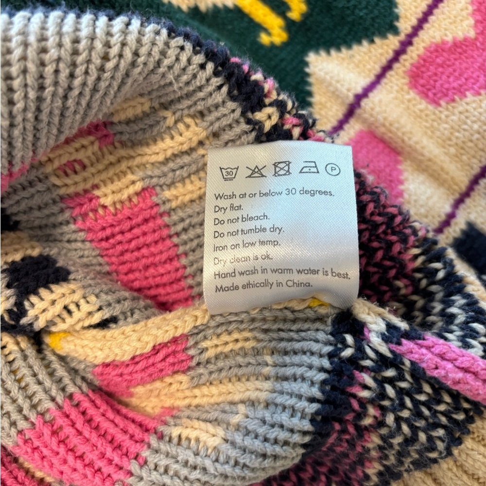 Kina and Tam Duck Goose Sweater - Picture 7 of 8